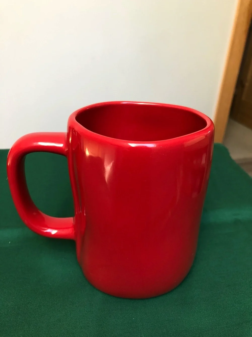 Rae Dunn Christmas Mug Set